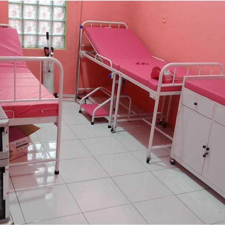 peralatan bidan/perlengkapan tindakan kebidanan besi