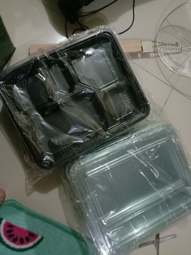 Mika Bento Sekat 5 / Box Bento Sekat 5 / Mika Bento Besar / Box Bento Besar / Bento Lubang 5