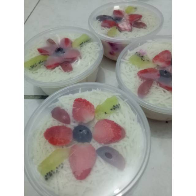 

Salad buah 400ml
