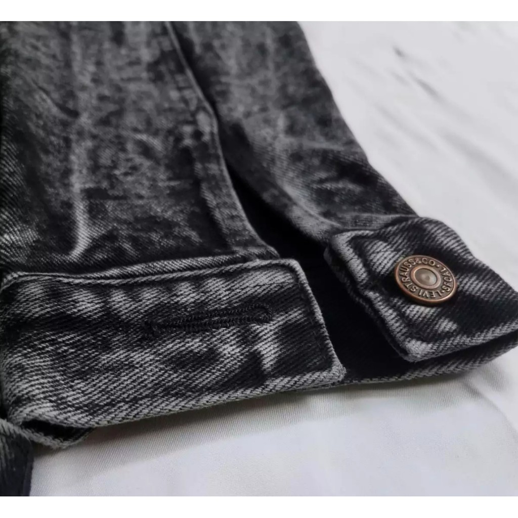 Jaket Jeans Sandwash Levis Ukuran L XL-1