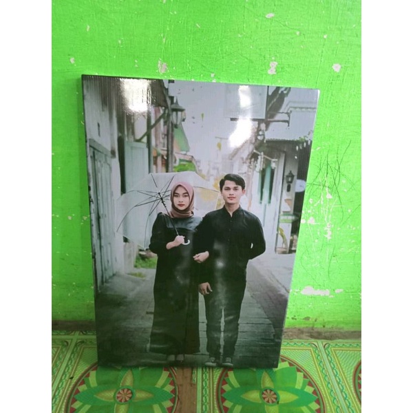 CETAK FOTO 24R (48X32) LAMINASI GLOSSY + BINGKAI ANTI AIR