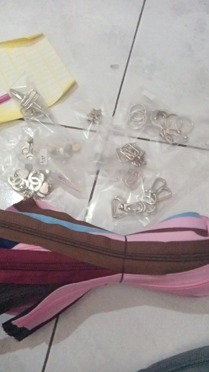 Pengait  P 1.2 Cm 3.5 Cm