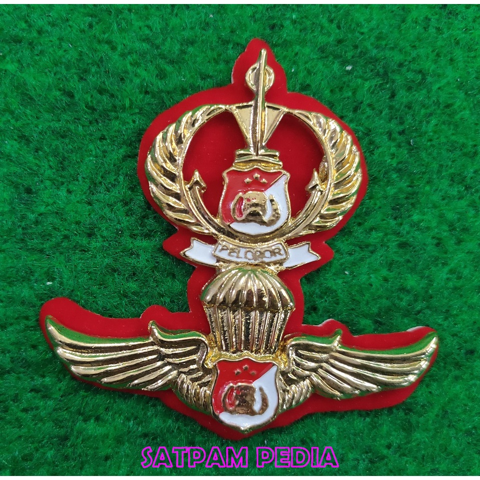 Pin Pelopor Terjun Susun Polri Kalek - Wing Pelopor Terjun Susun Polri Mika