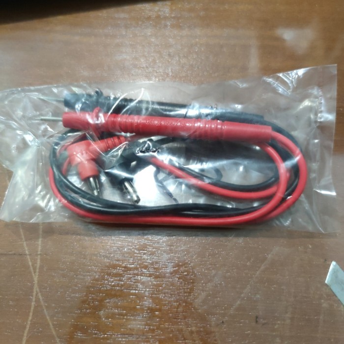 Kabel Tester merah hitam kualitad diatas kabel bawaan tester