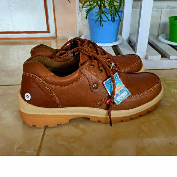 Sepatu Kasual / Santai/ Kerja / Touring / Kulit Asli / Pria / Merah Bata / Bertali