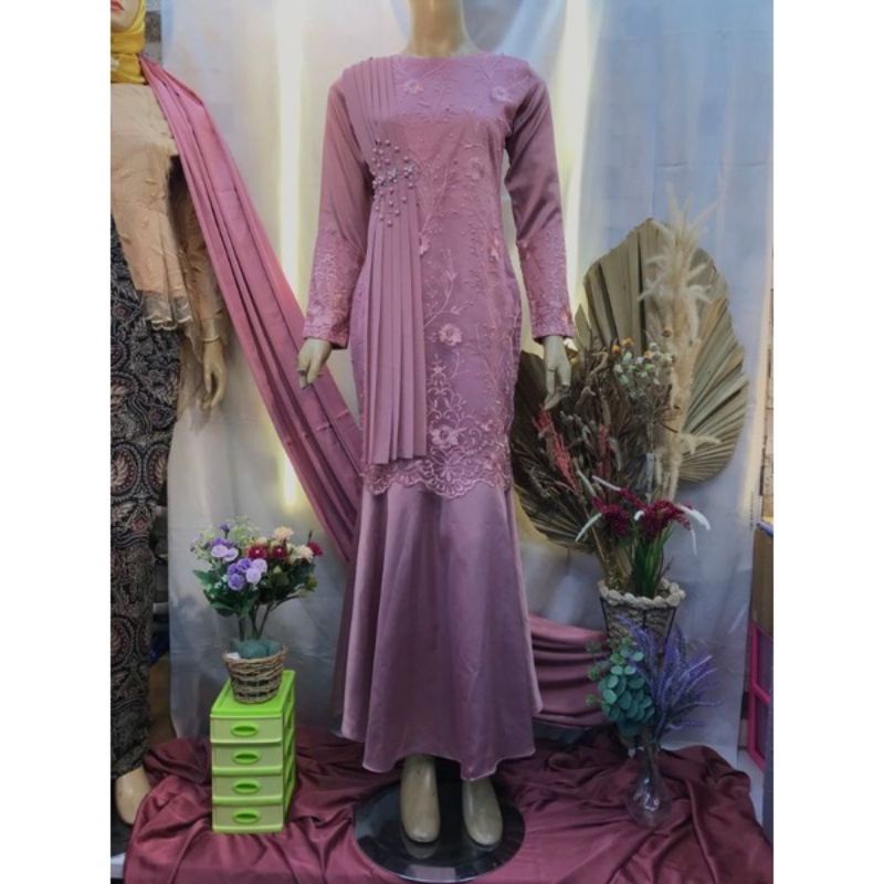 Gamis duyung selendang//gamis kondangan//gamis pesta//gamistulle mewah