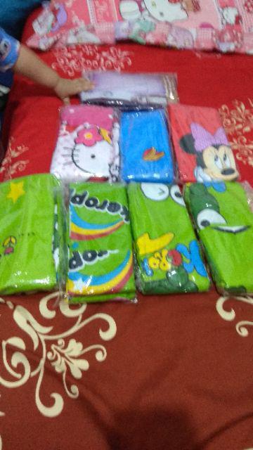 Tirai Benang Love