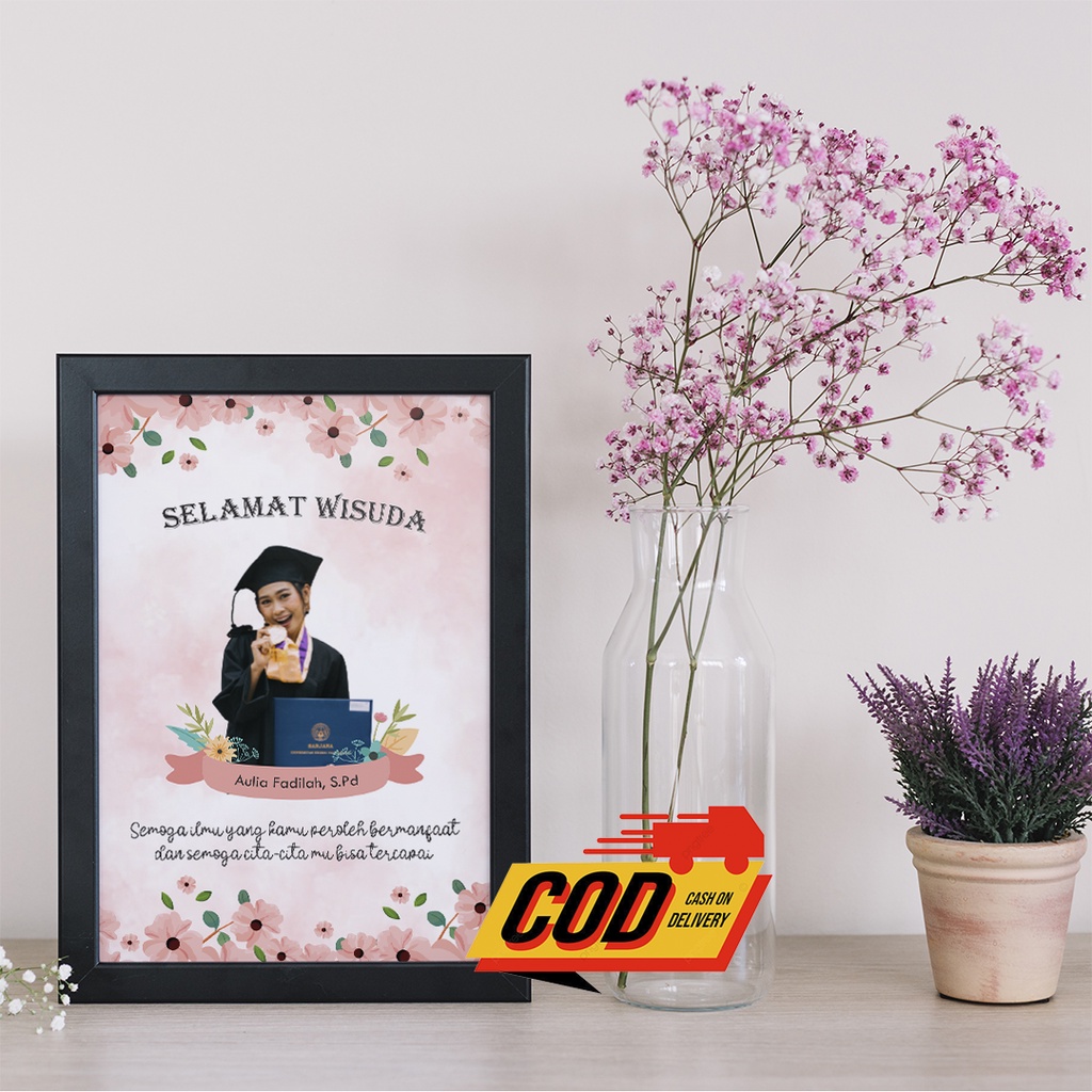 Wisuda Gift Pajangan Dinding Aesthetic Foto Bingkai Custom