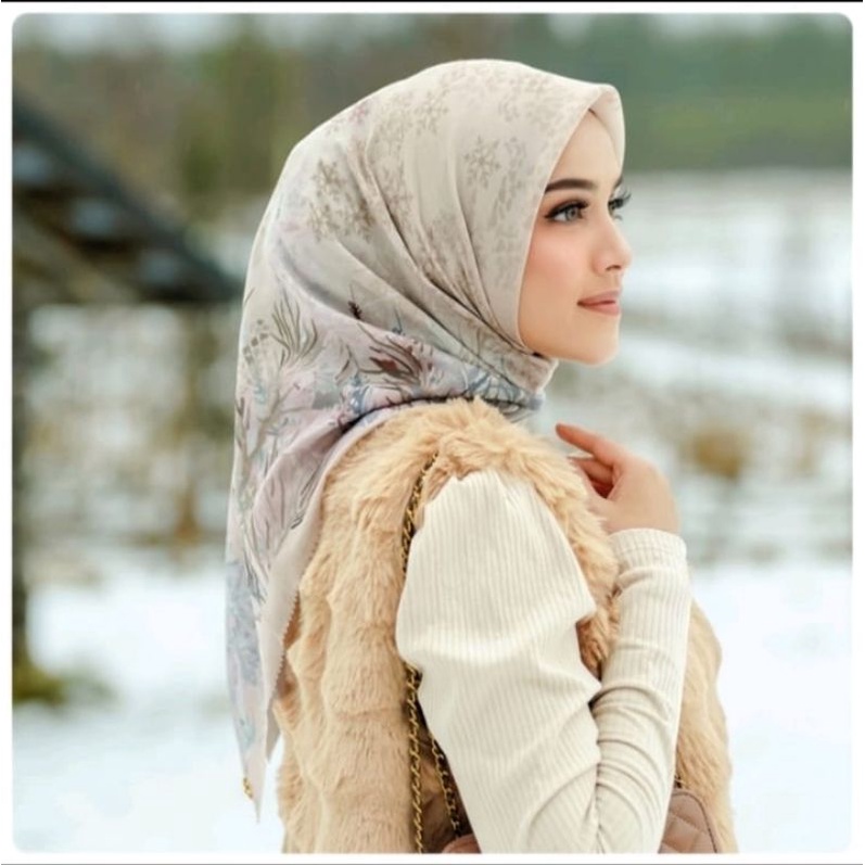 Disney frozen Buttonnscarves Almond