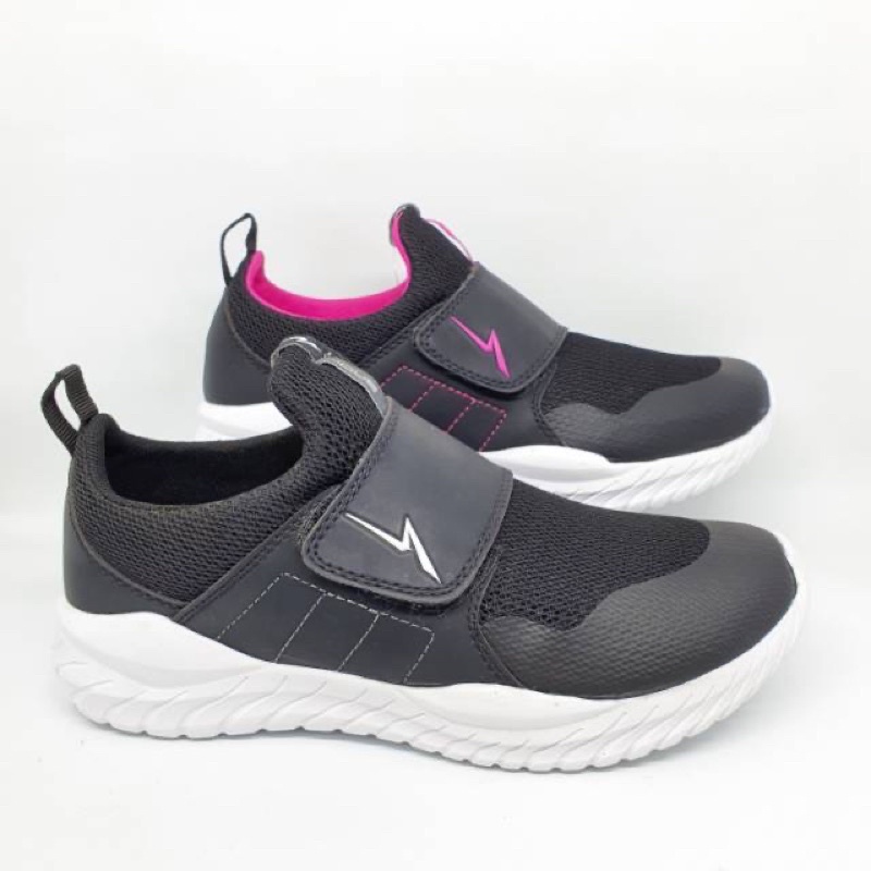 ANDO KYRA (37-40) - Sepatu Slip On Wanita