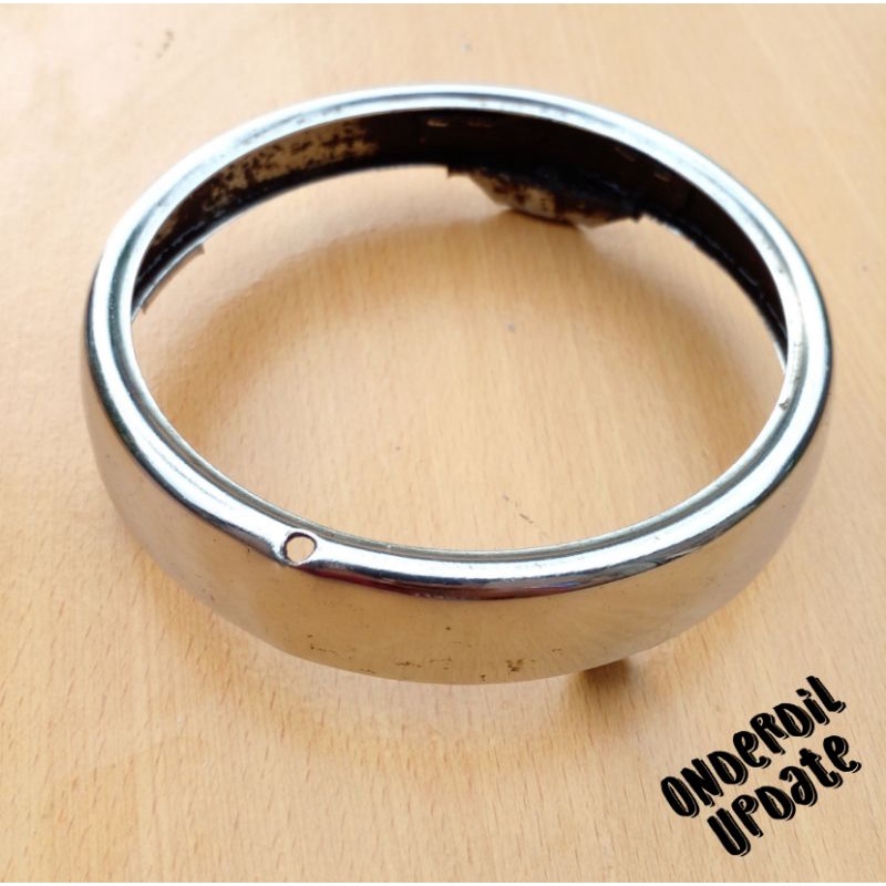 Ring lampu depan motor Honda C70 original