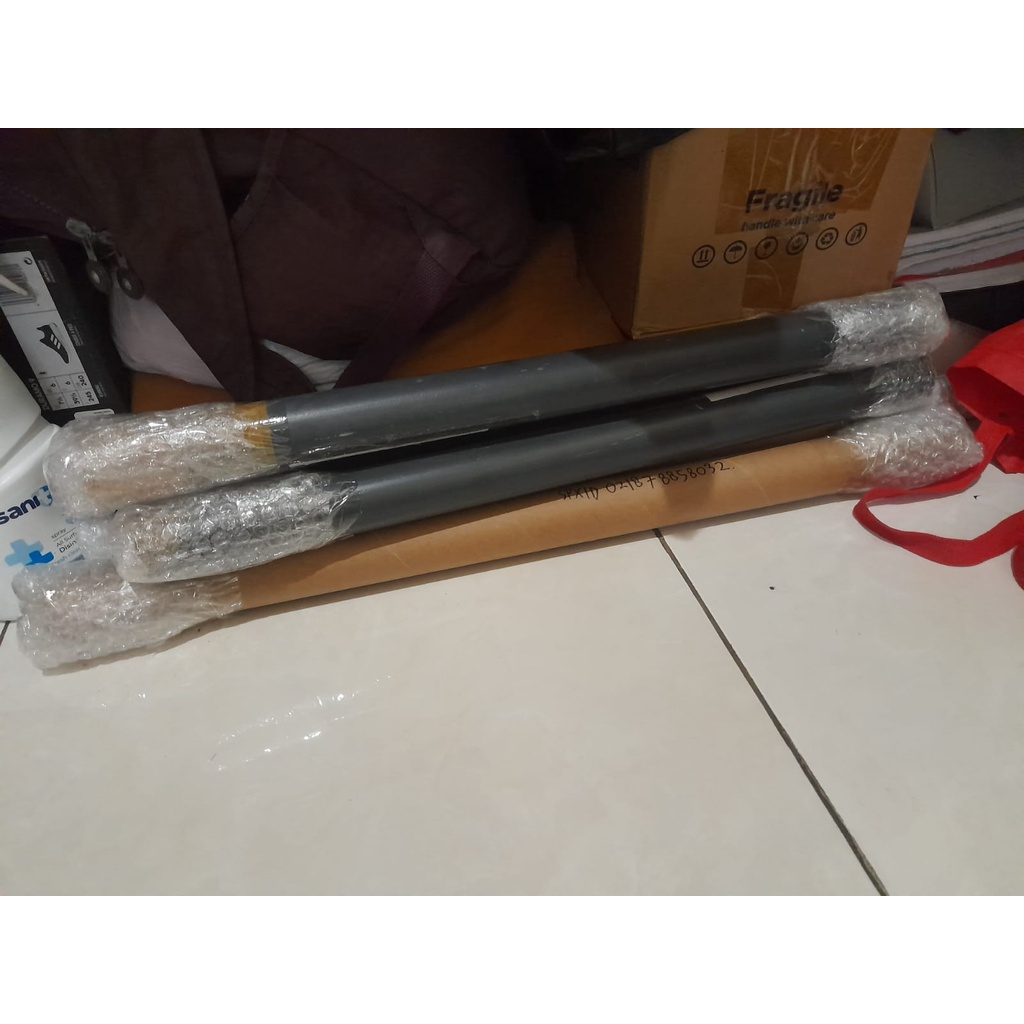 

(WAJIB CO ) TUBE POSTER + PACKING ALBUM / PACKING PC POSTCARD /SHARING SG