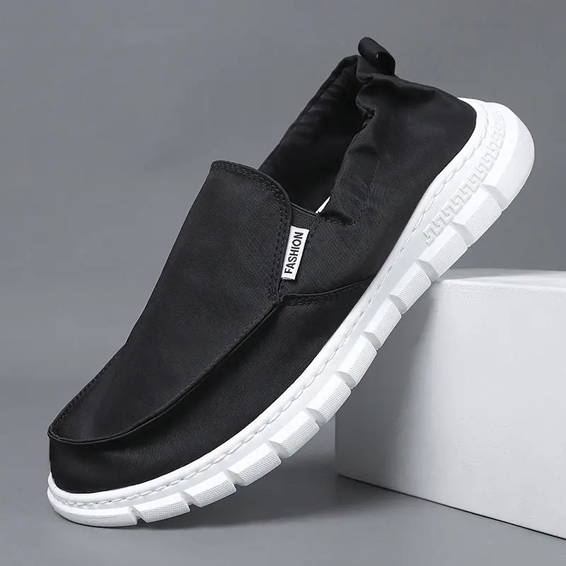 Highland Sepatu Pria Tanpa Slip On Cowok Original Sepatu Casual Kasual Sport Air Sepatu Tanpa Tali Sepatu Olahraga MC104