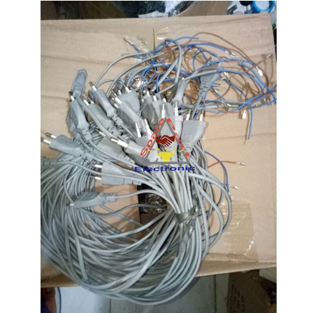 Kabel buntung untuk pemakaian multi,  original miyako isi tembaga. panjang 1,5m.