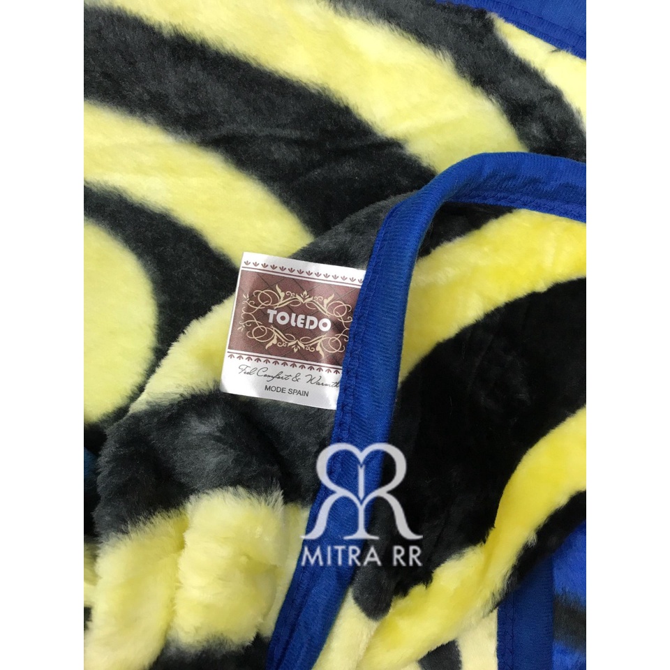 Selimut Bulu Jumbo 200 x 220 / 190 x 230 Motif Bunga Premium Soft Blanket