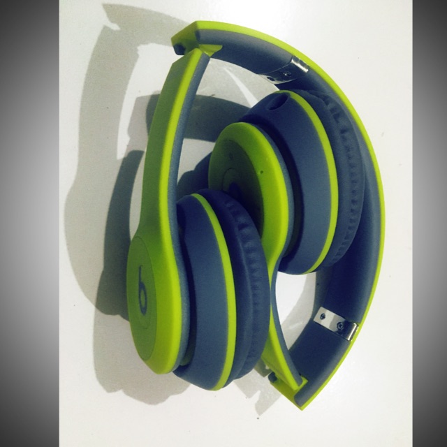 headset wireless suara ngeBASS