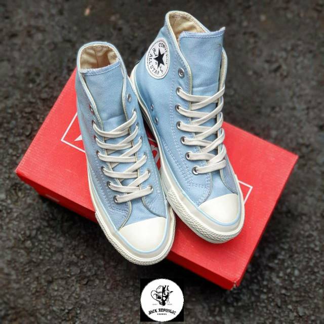 shoes baby blue