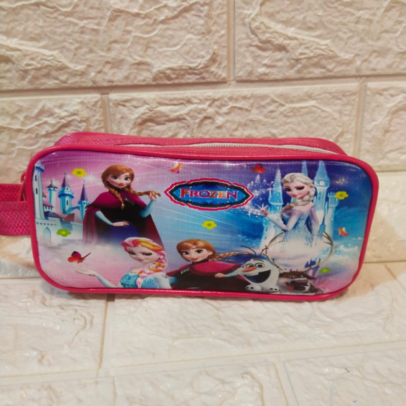 

tempat pensil karakter/ tempat pensil kain/ souvenir Tempat pensil/ souvenir murah