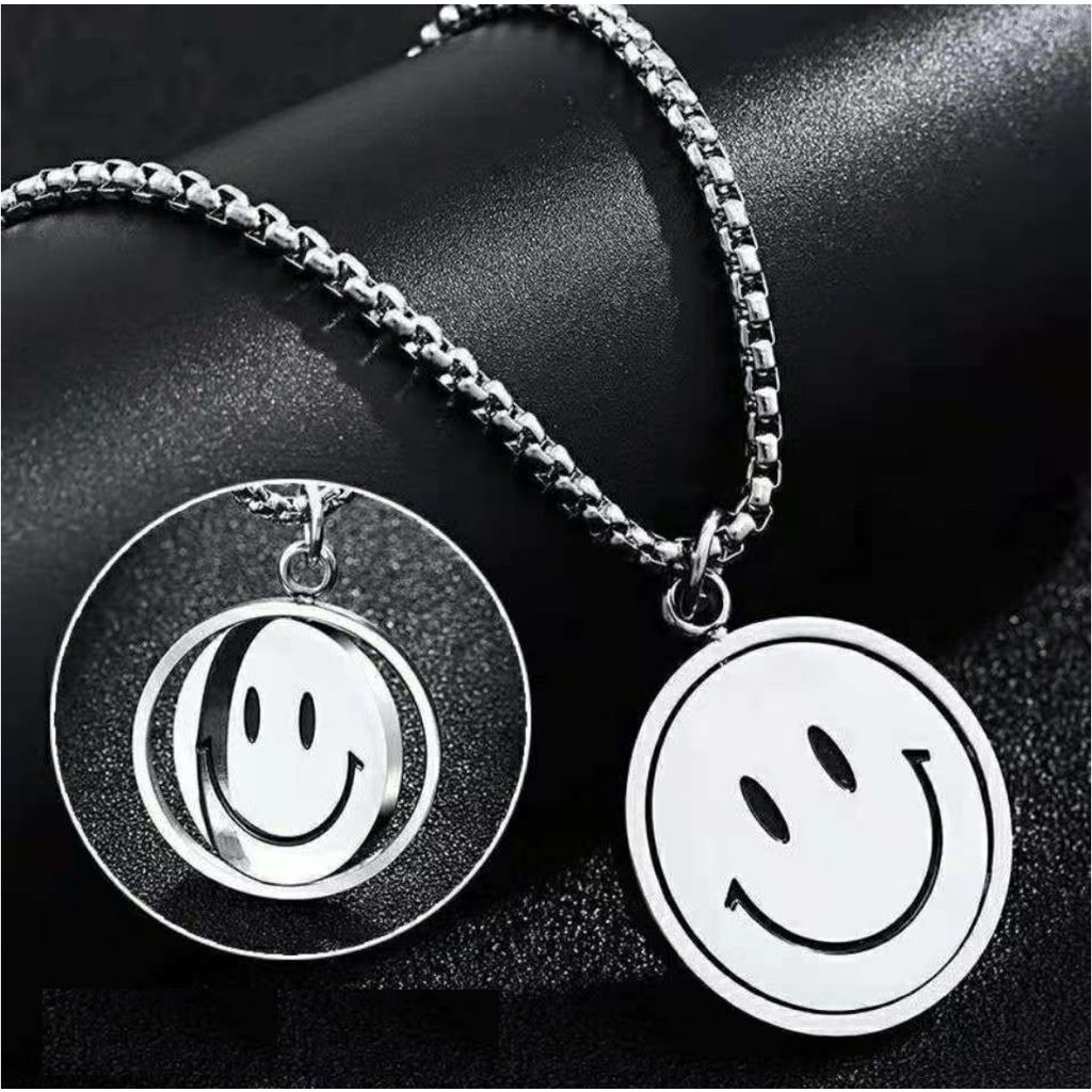 Kalung Couple SMILEY FACE Rantai Tania Smiling Necklace Hip Hop Liontin Dua Sisi Gaya Korea Untuk Pasangan