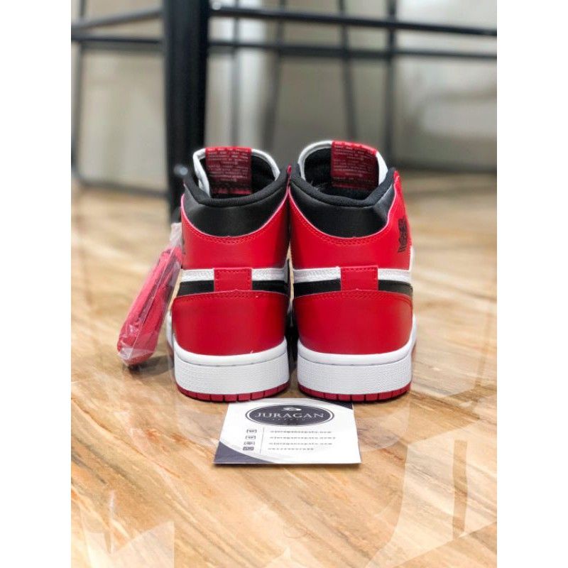 Nike Air Jordan 1 Retro High OG &quot;Chicago&quot;