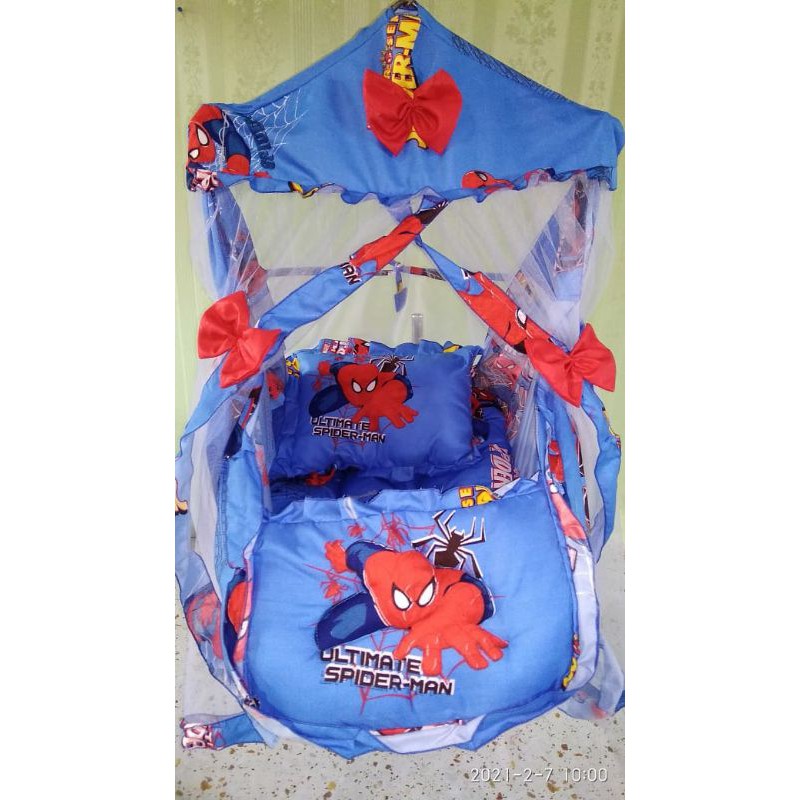 ayunan bayi set karakter