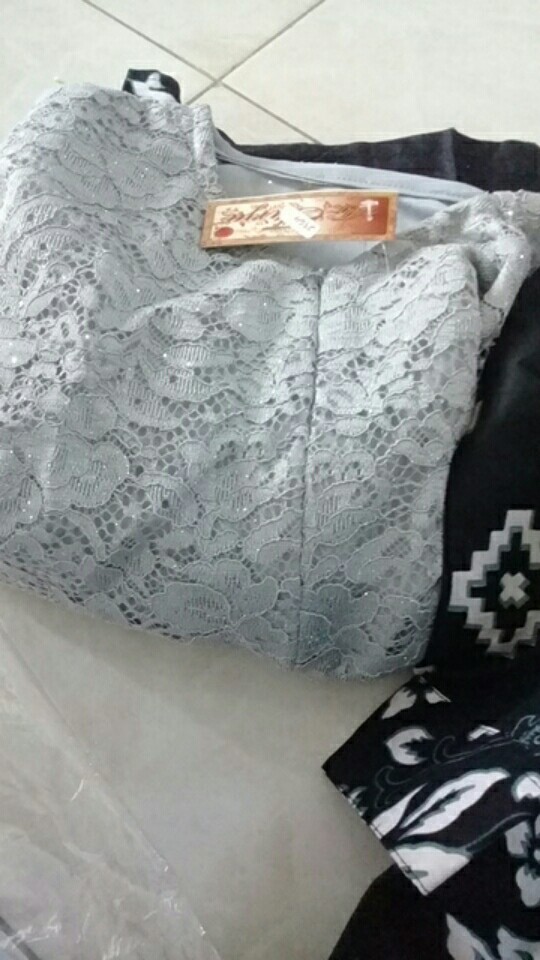 Batik Couple Gamis Brukat Kombinasi Batik Soga 2564