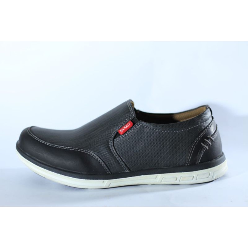 Sepatu Pria Slip On Kasual Cowok Sol Karet Lentur Kulit Suede Nubuck Sintetis Premium Mojokerto