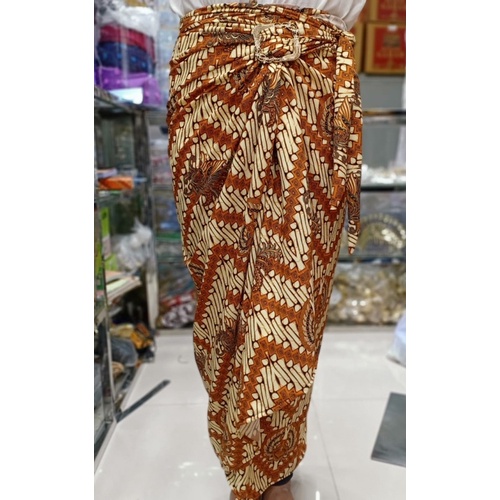 rok lilit/rok kebaya