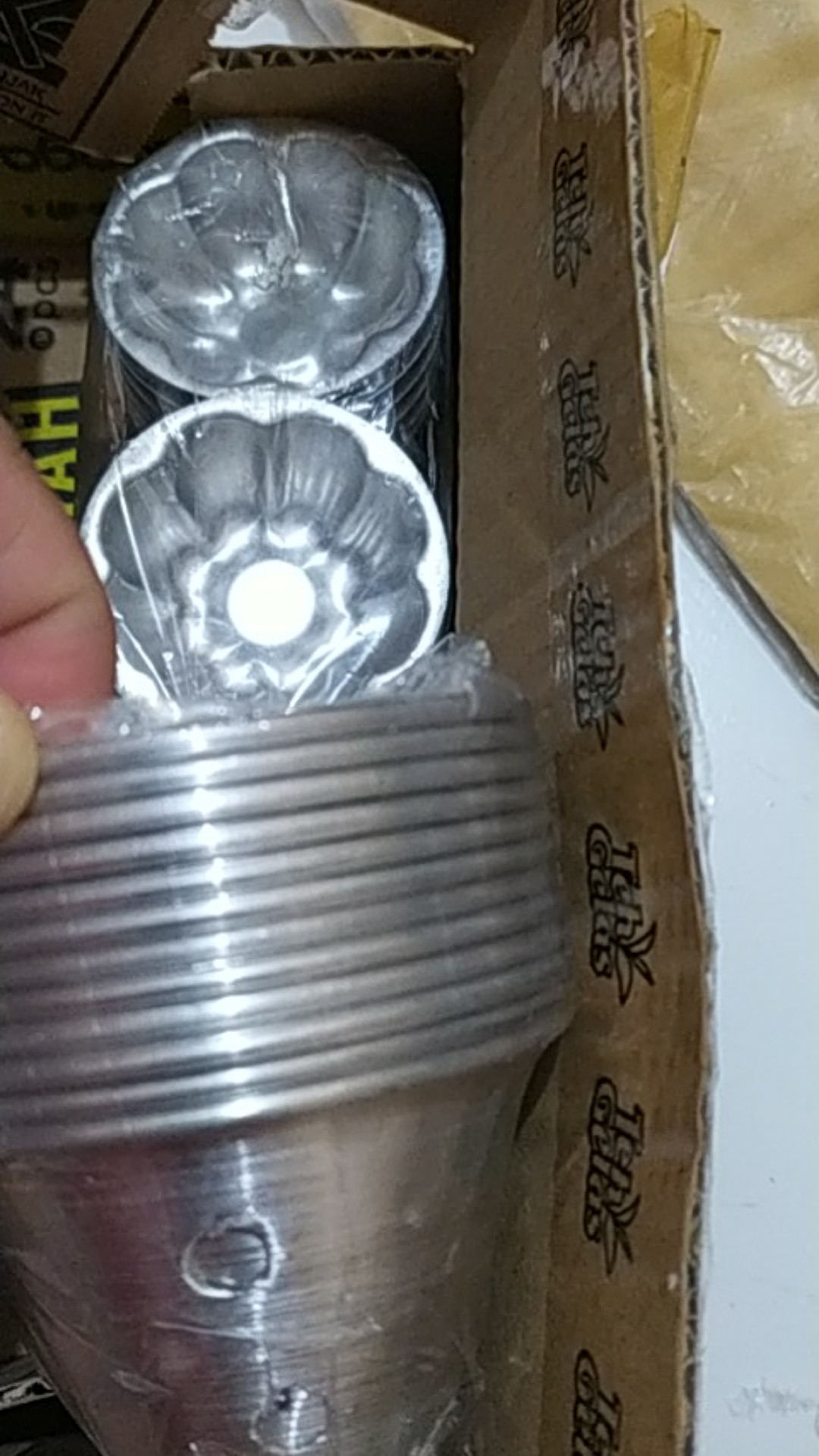 Cetakan Bolu Kukus B / Sedang 1 Lusin