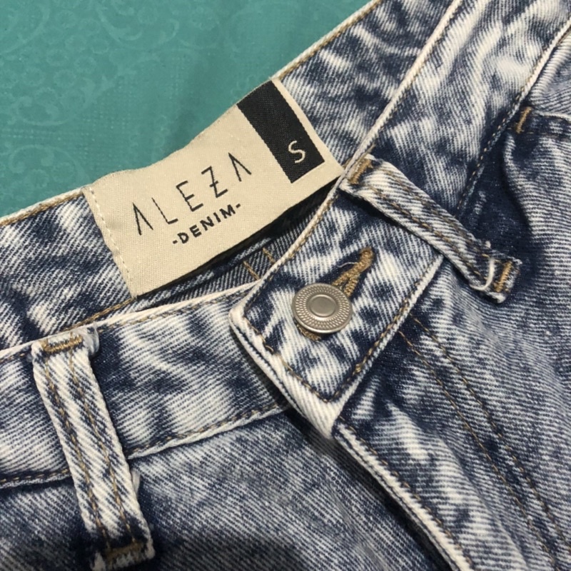 PL ALEZA Kulot Jeans Denim Aleza label #celana #kulot #aleza #kienka #vanillahijab #klamby #heavenli