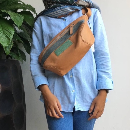 ( PARRI ) KELT WAIST BAG - Tas Pria Kulit Ikan Pari