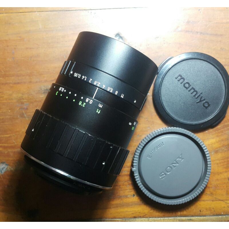 Lensa Schneider Xenon 50mm f0.95 c-mount