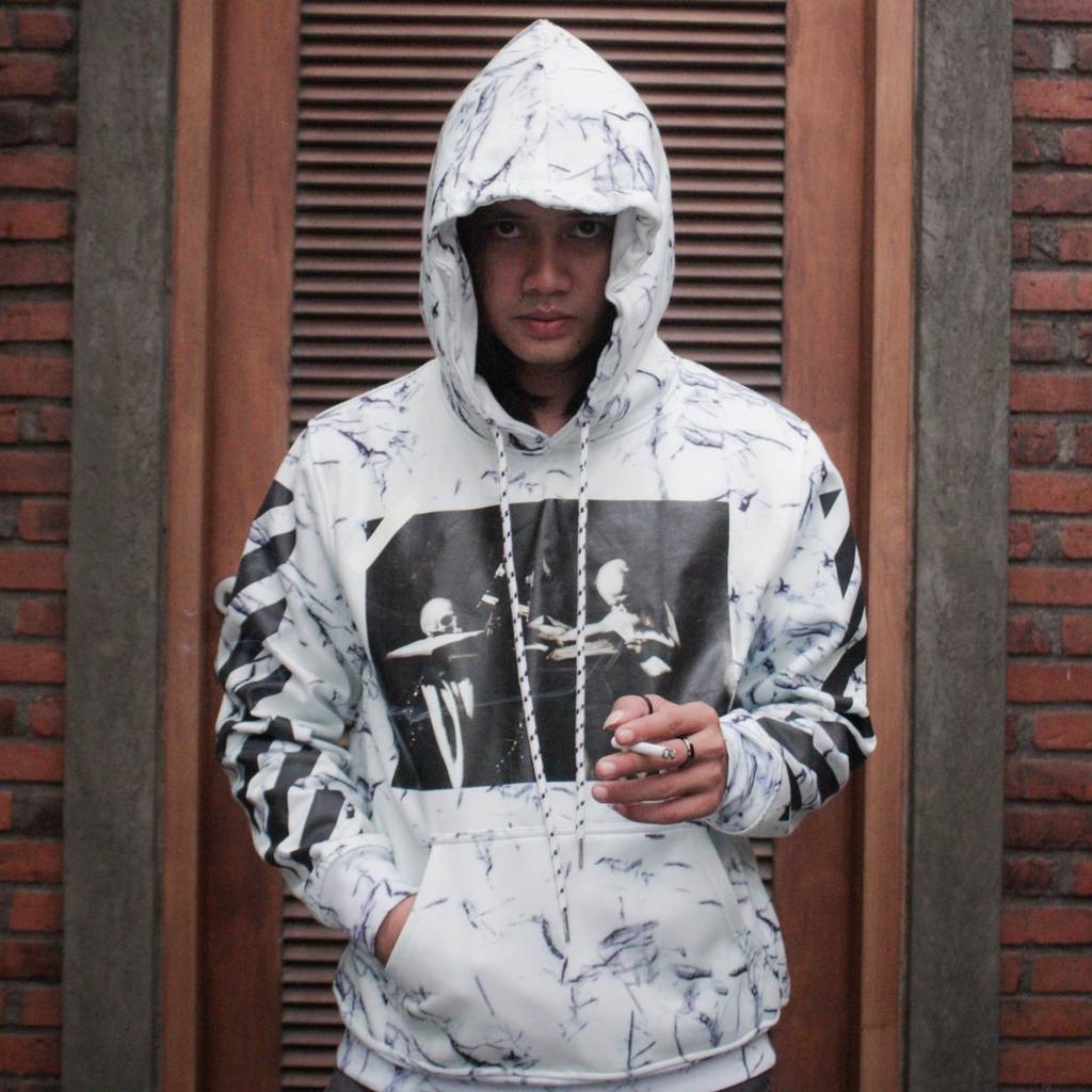 Jaket vintage celana kaos varsity sukajan hoodie crewneck Off-White Marble