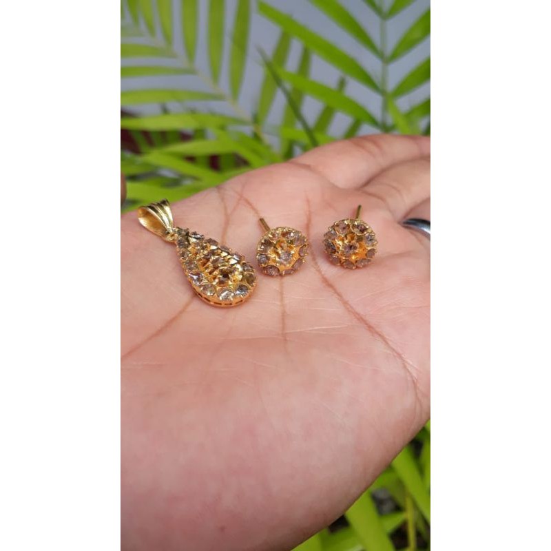 liontin anting berlian intan banjar