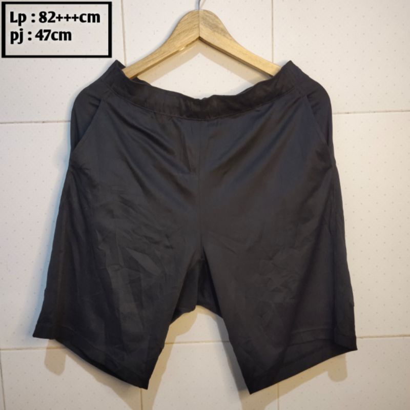 preloved branded celana pria wanita cewek cowok thrift pl bekas second sport olahraga traning futsal