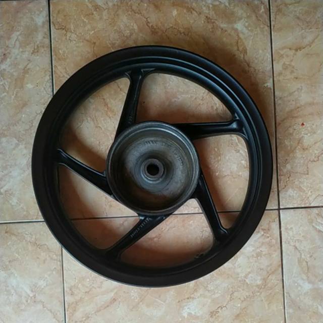 pelek racing belakang beat karbu beat fi scoopy spacy beat pop