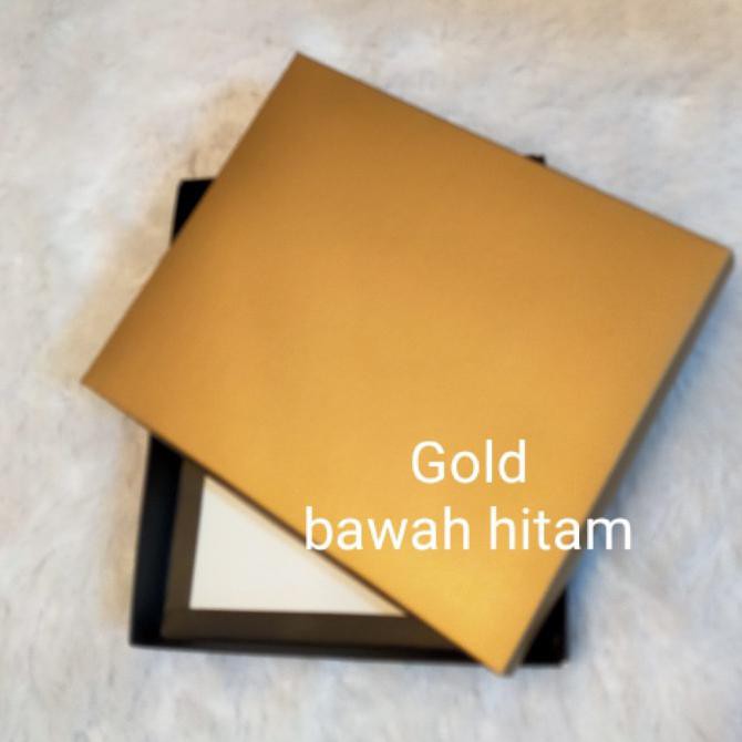 

FALSH SALE Dus Mika 20 Sekat Merah, isi 10 pcs - Gold, Hitam ready