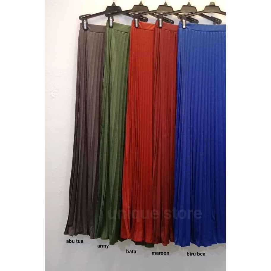 rok plisket promo - Abu-abu Muda