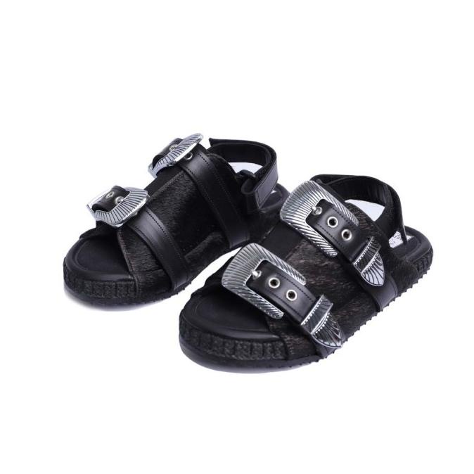 Sendal Tigah Home Black Pony Slim Bucky Slider With Backstrap