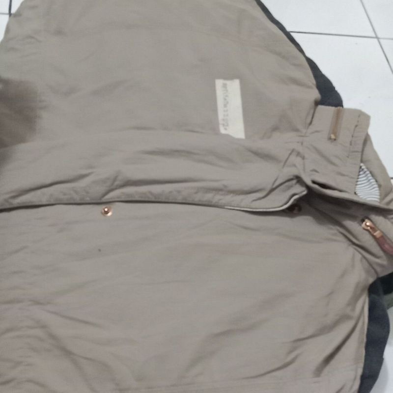 jaket tipis
