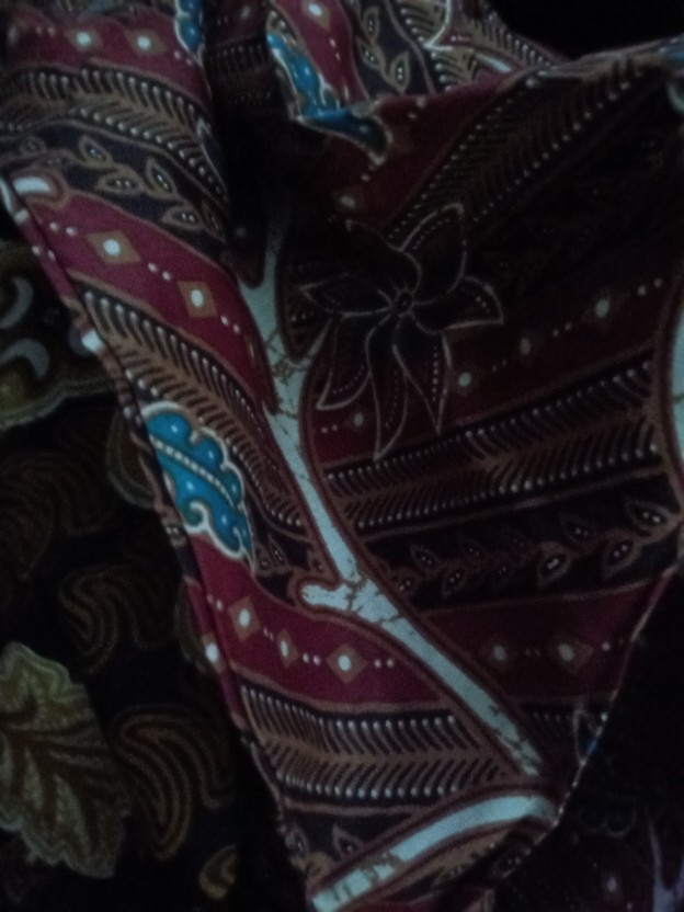 Benang Raja Hem Batik Pria Lengan Pendek Ukuran M L Xl