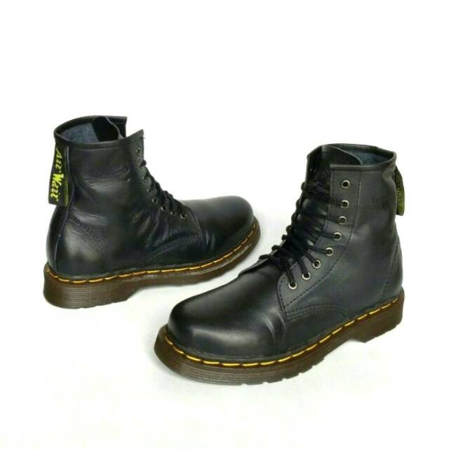 (COD) ! SEPATU BOOT KULIT ASLI DOCKMART BLACK 8HOLE IMPORT ENGLAND