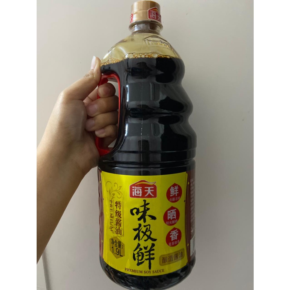 

Premium soy sauce wei ji xian 鲜晒香 1.9L