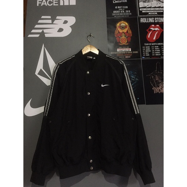 varsity jacket nike vintage second