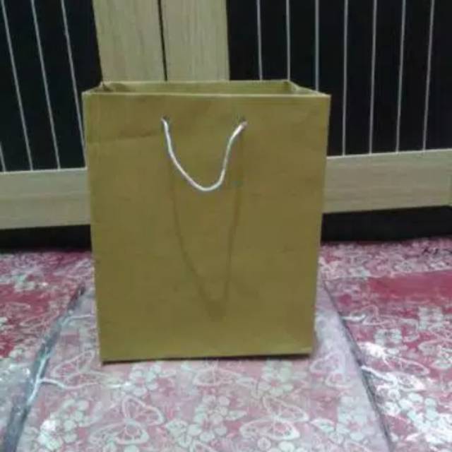

Paperbag Motif polos Uk 14x12x18