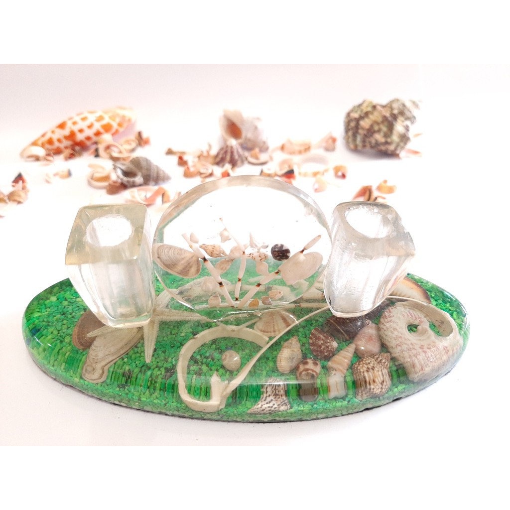 

KHARISMA KERANG - TEMPAT PENSIL RESIN HIJAU BESAR DARI KERANG TEMPAT PULPEN TEMPAT ALAT TULIS