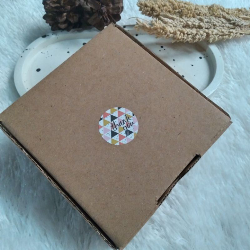 

Kardus Box Hamper Birthday (Pembungkus Kado) dijual terpisah