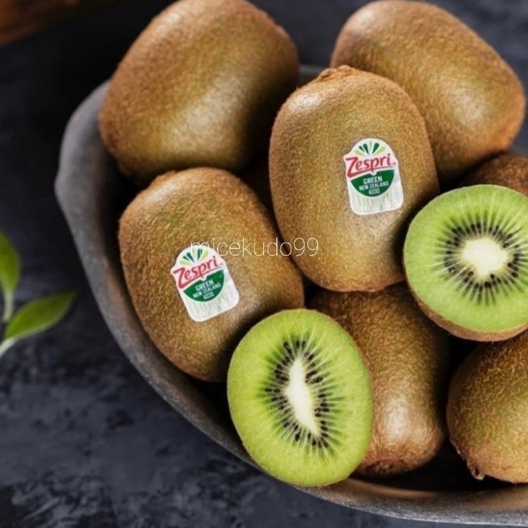 

BUAH KIWI HIJAU 1 KG IMPORT SEGAR / GREEN KIWI FRESH FRUIT DENPASAR BALI