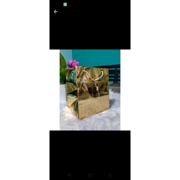 

paperbag r3 emas (1pack isi 12)