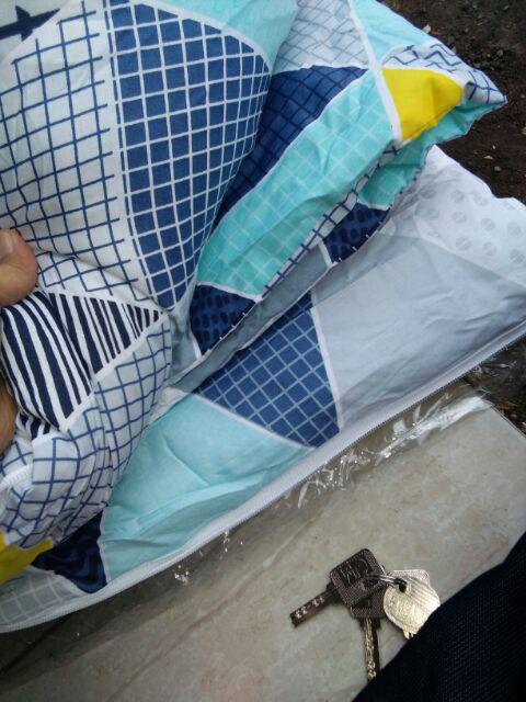 Balmut (bantal Selimut) Besar Motif Dewasa Blue Trivia